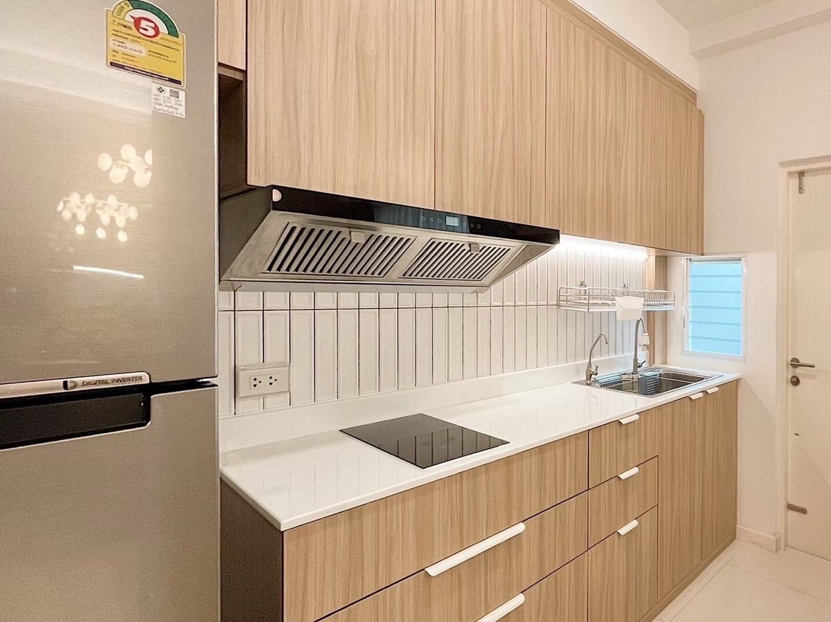 For RentTownhomeBangna, Bearing, Lasalle : 💥ForRent💥3Bed • Indy2 Bangna Ramkhamhang2 🏡 Near Mega Bangna‼️  Ready to move in ‼️  Fully Furnished ✨