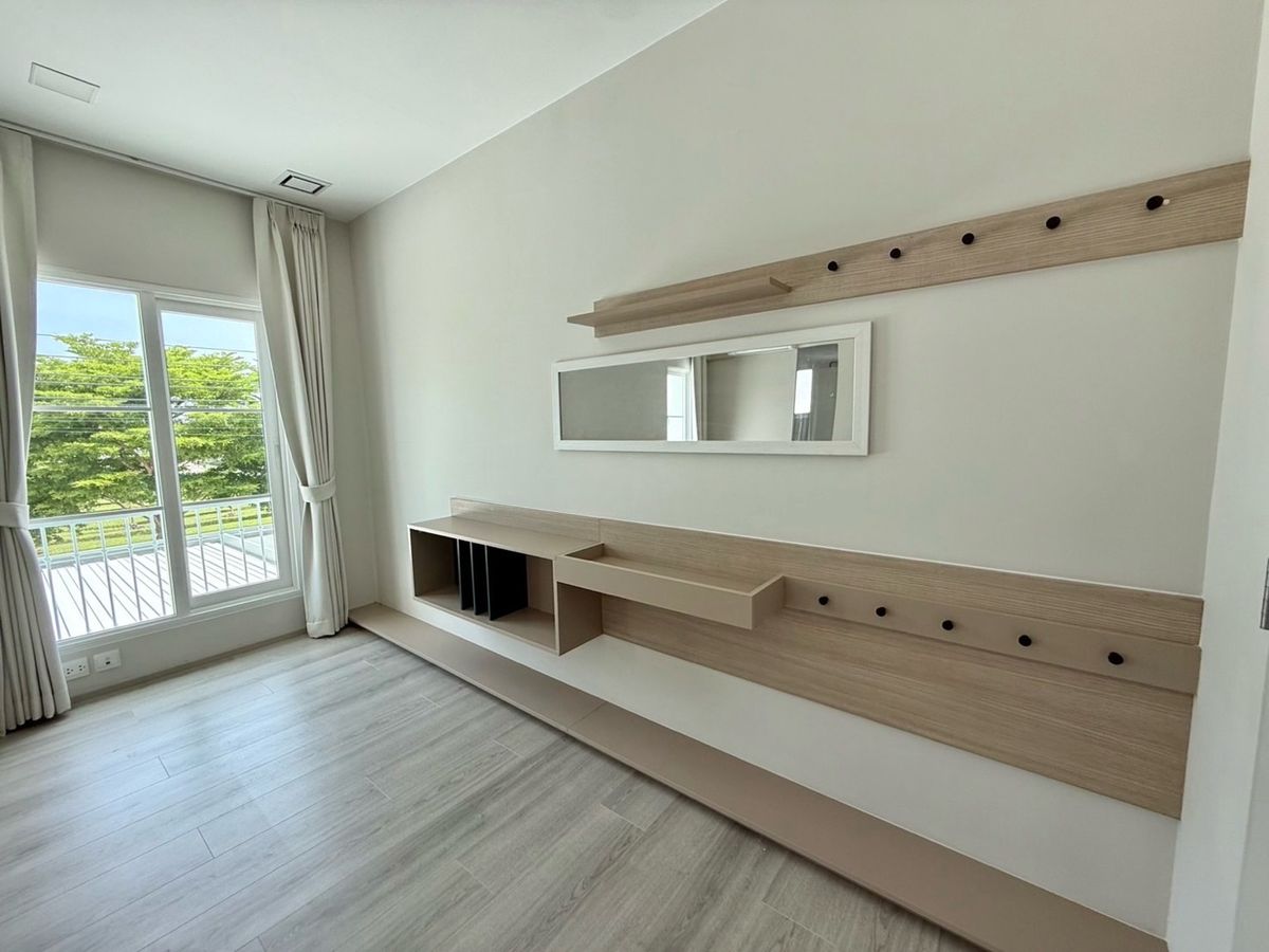 ให้เช่าบ้านบางนา แบริ่ง ลาซาล : 💥ForRent💥Anya Bangna-Ramkhamhang 2 🏡 Near Mega Bangna ‼️Pet Friendly 🐶🐱Garden View 🌳 Fully furnished ✨