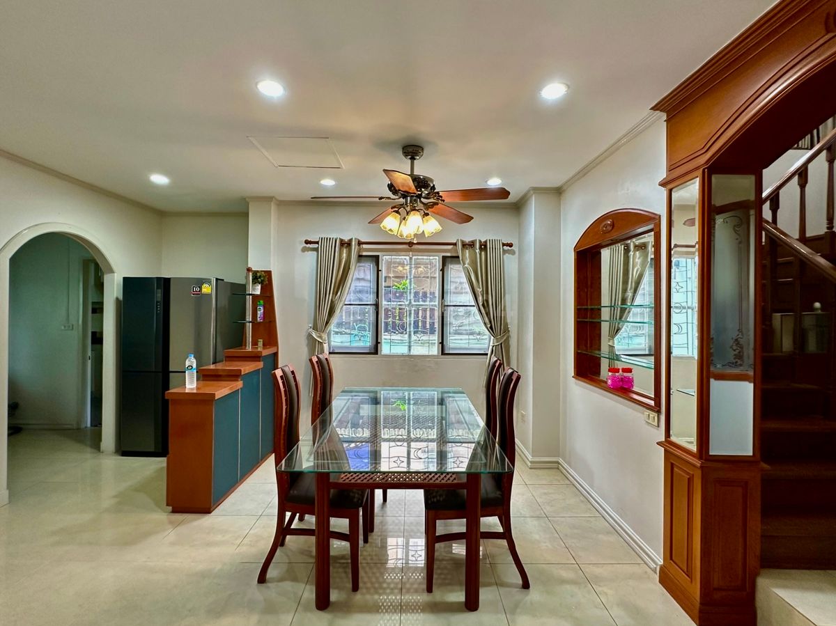 ให้เช่าบ้านมีนบุรี-ร่มเกล้า : 🏡 ให้เช่าบ้านเดี่ยว เพอร์เฟคเพลส รามคำแหง 164 | พร้อมเฟอร์ทั้งหลัง | Pet Friendly 🐶🐱