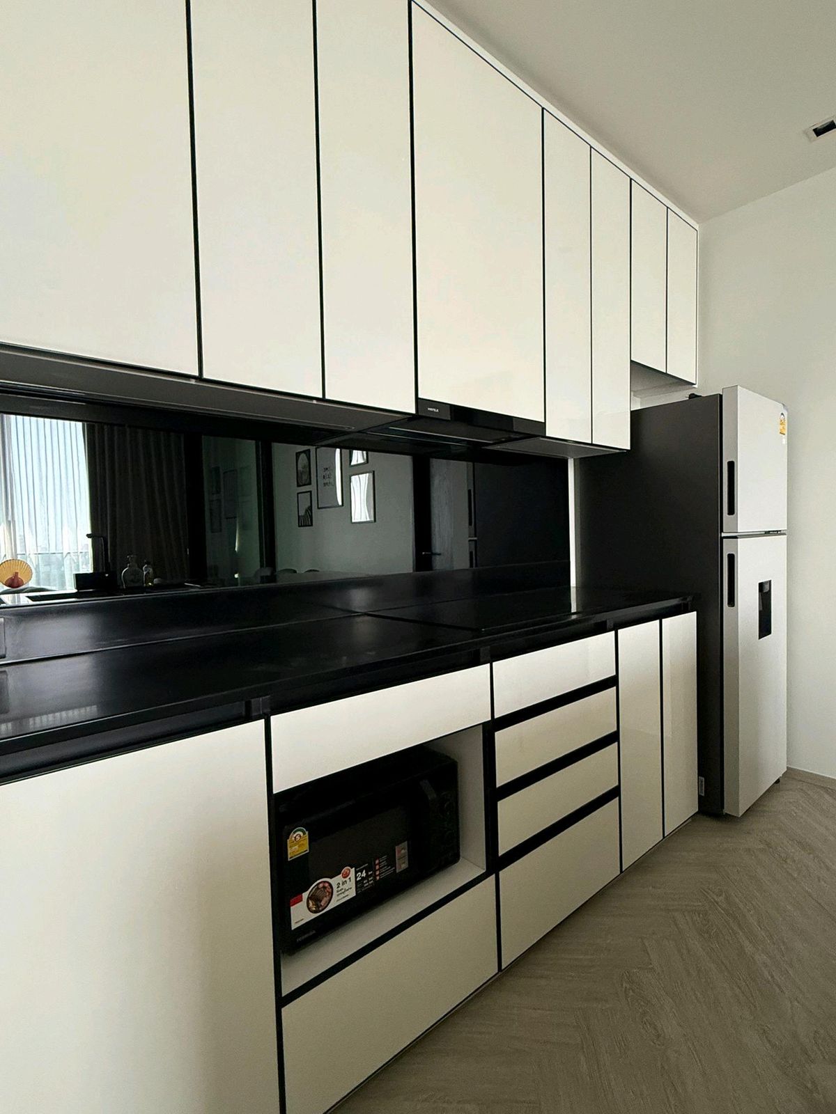 ให้เช่าคอนโดวงเวียนใหญ่ เจริญนคร : 78 sq.m 49,000/ month 