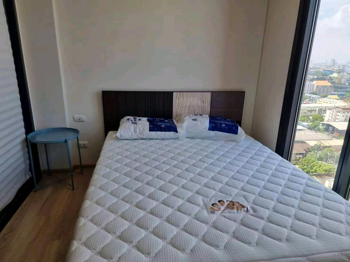 ให้เช่าคอนโดพระราม 9 เพชรบุรีตัดใหม่ RCA : The base garden พระราม 9