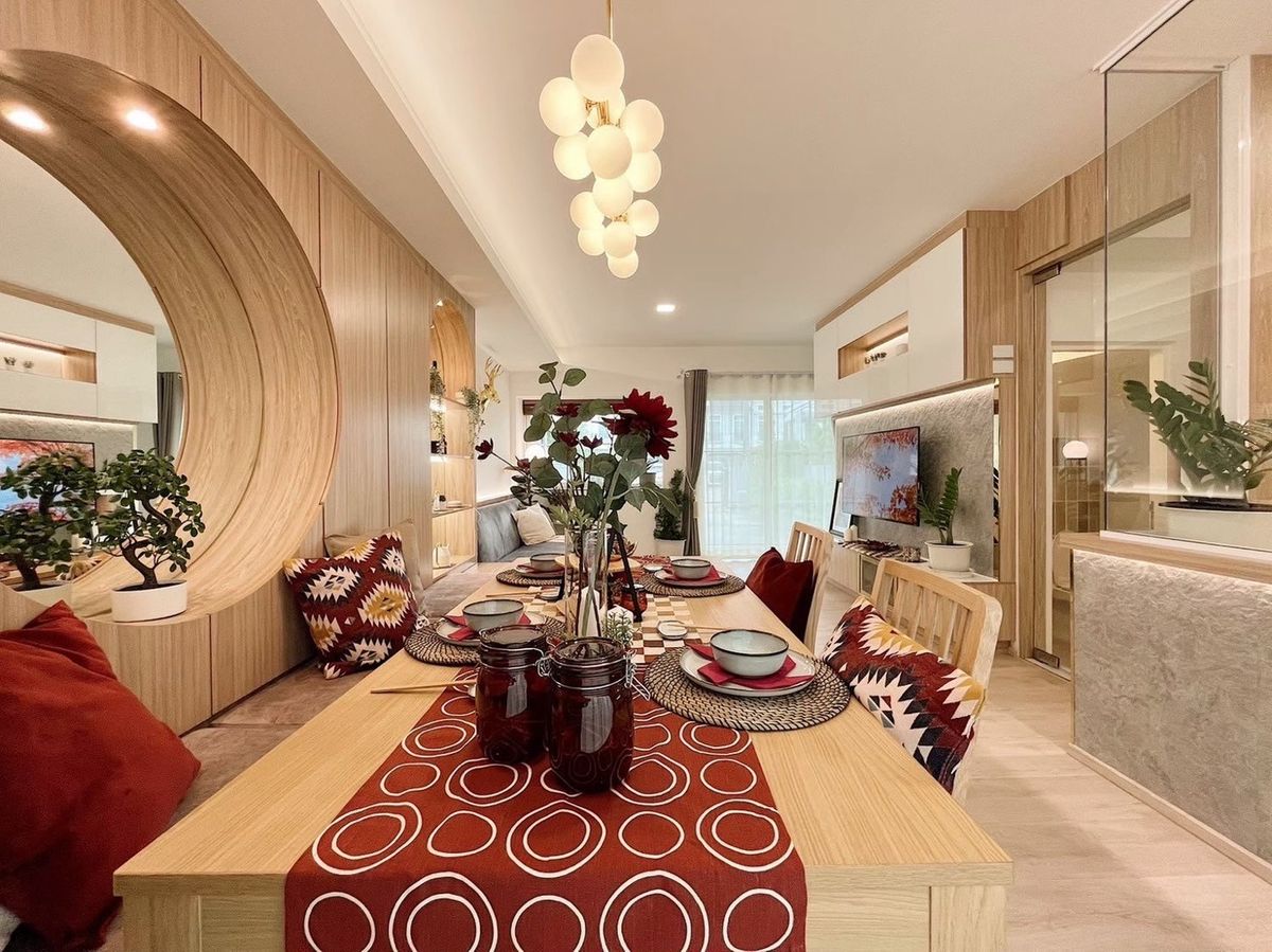 For RentTownhomeBangna, Bearing, Lasalle : 💥ForRent💥3Bed • Indy2 Bangna Ramkhamhang2 🏡 Near Mega Bangna‼️  Ready to move in ‼️  Fully Furnished ✨