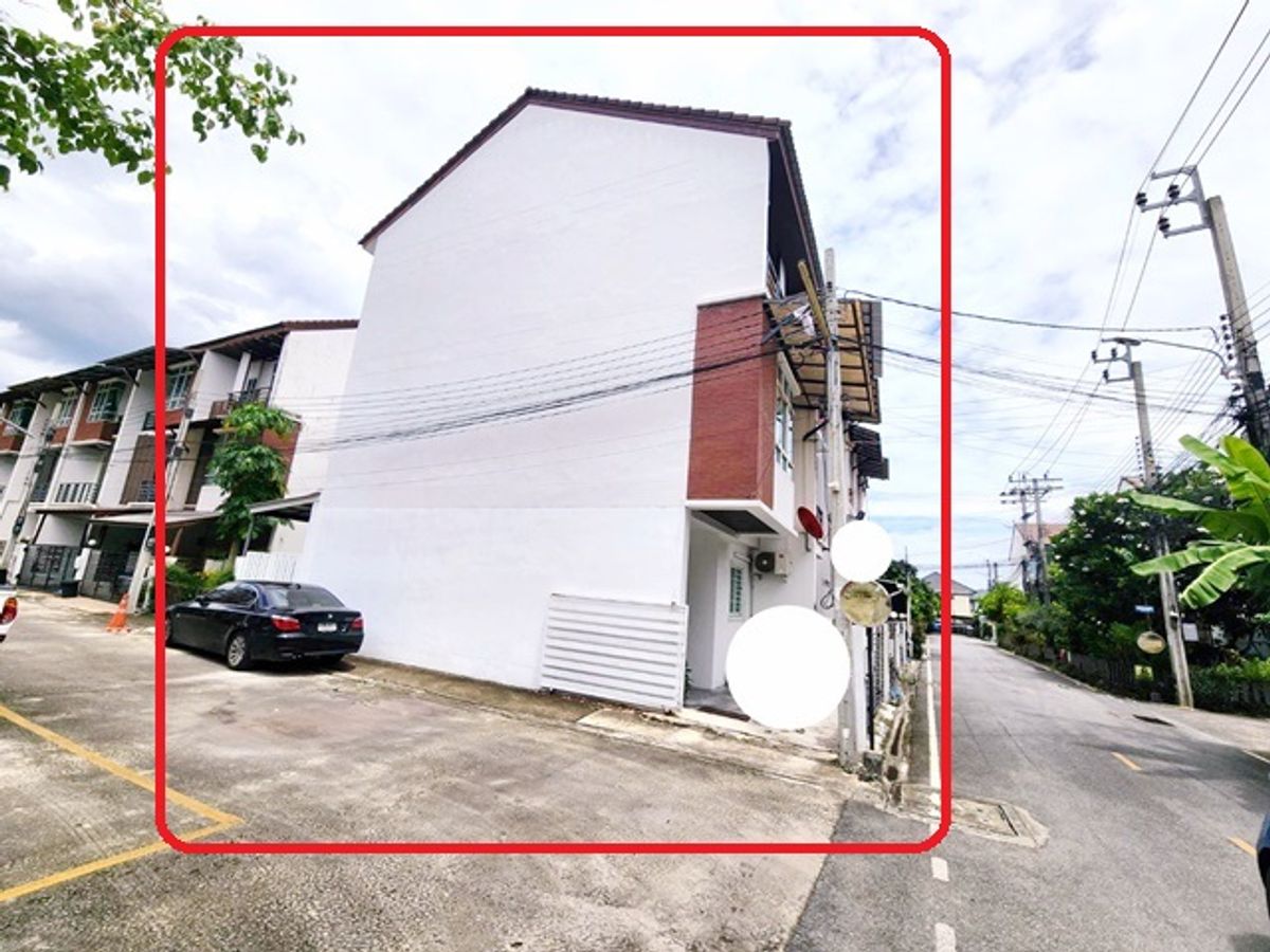 ให้เช่าทาวน์โฮมรัตนาธิเบศร์ สนามบินน้ำ พระนั่งเกล้า : เมืองทองธานี ให้เช่า 4ชั้น ทาวน์โฮมหลังมุม 357ตร.ม. เซ็นทรัล แจ้งวัฒนะ 700ม. 4นอน MRTแจ้งวัฒนะปากเกร็ด28 800 ม.