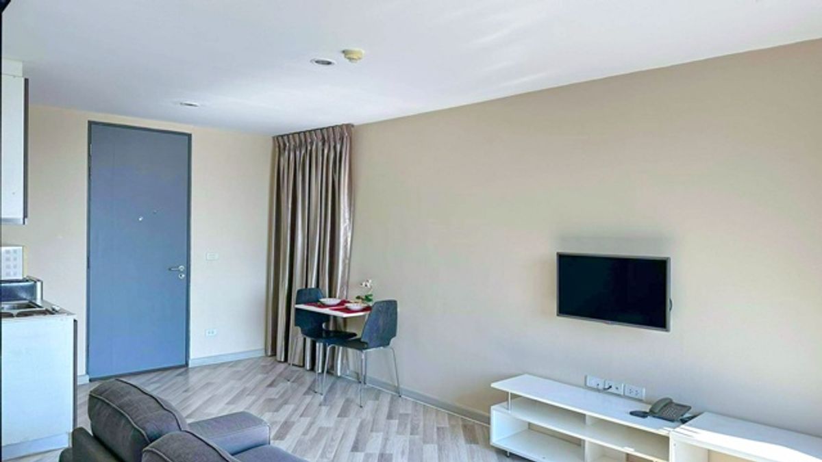 For RentCondoKaset Nawamin,Ladplakao : In a big room Vento Condo Kaset-Nawamin For rent-sale condominium Building A 4th fl. furniture elect