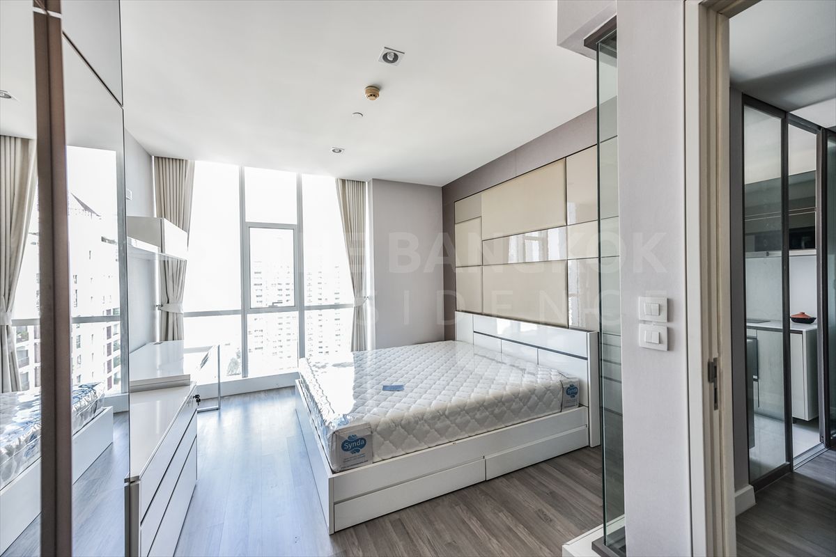 For RentCondoSathorn, Narathiwat : Rent cheap price, ready to enter the big room, Sathorn by jinyanaz