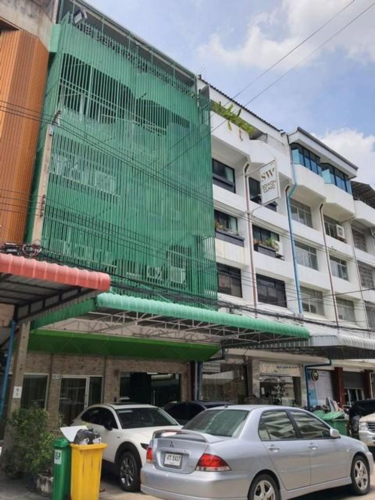 ให้เช่าอาคารพาณิชย์รัชดา ห้วยขวาง : ให้เช่าอาคารพาณิชย์5ชั้น 1080 ตร.ม.พร้อมลิฟท์ย่านรัชดาห้วยขวางสุทธิสารลาดพร้าวซอยรัชดาภิเษก 22 ใกล้ MRT รัชดาภิเษก มีชั้นดาดฟ้า มีหลังคา
