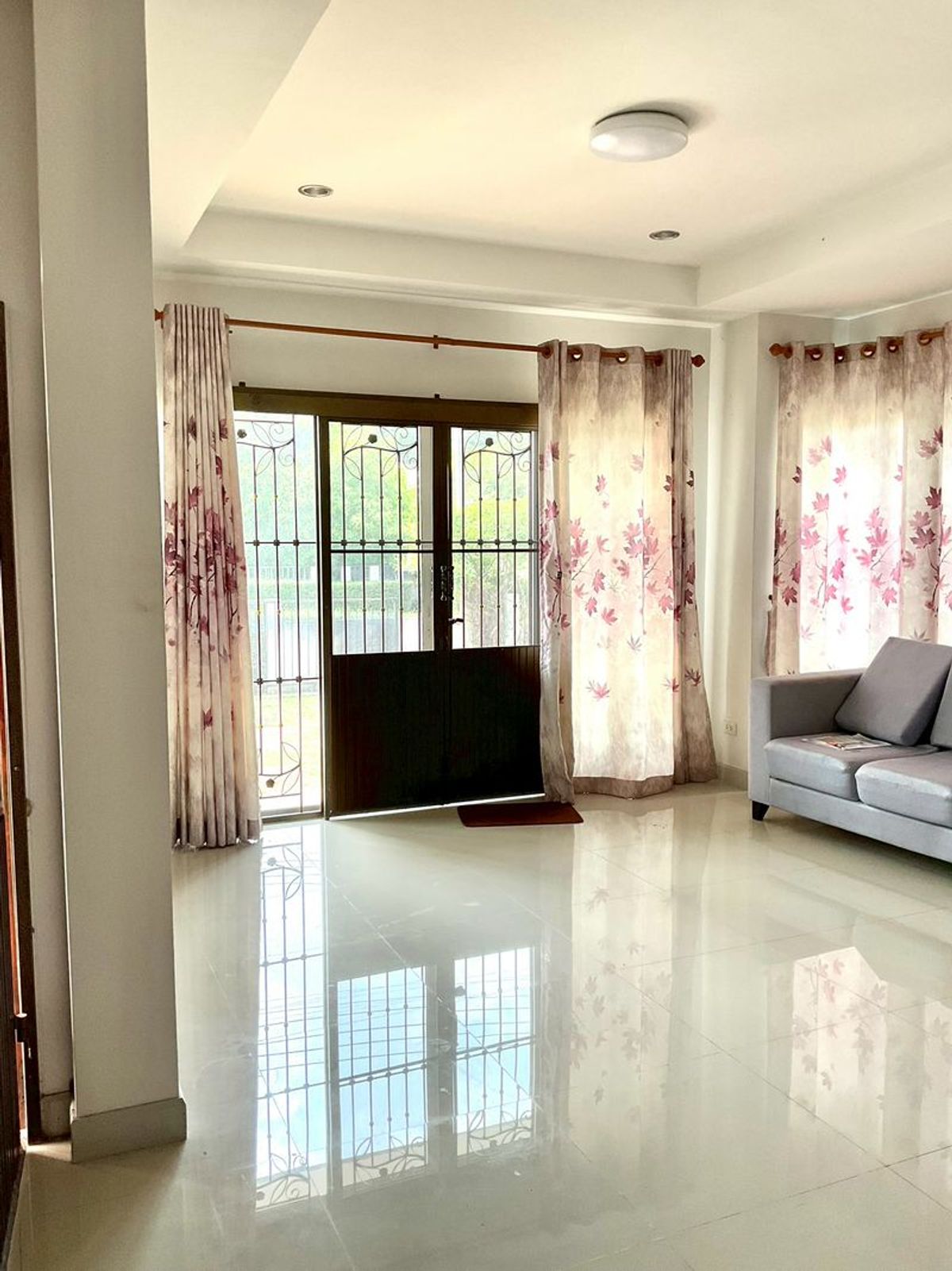 For SaleHouseRayong : 2 -story house for sale, Malin Village, 93 square wah behind the corner, 3 bedrooms, Thapma Subdistrict, Mueang Rayong District, Rayong Province