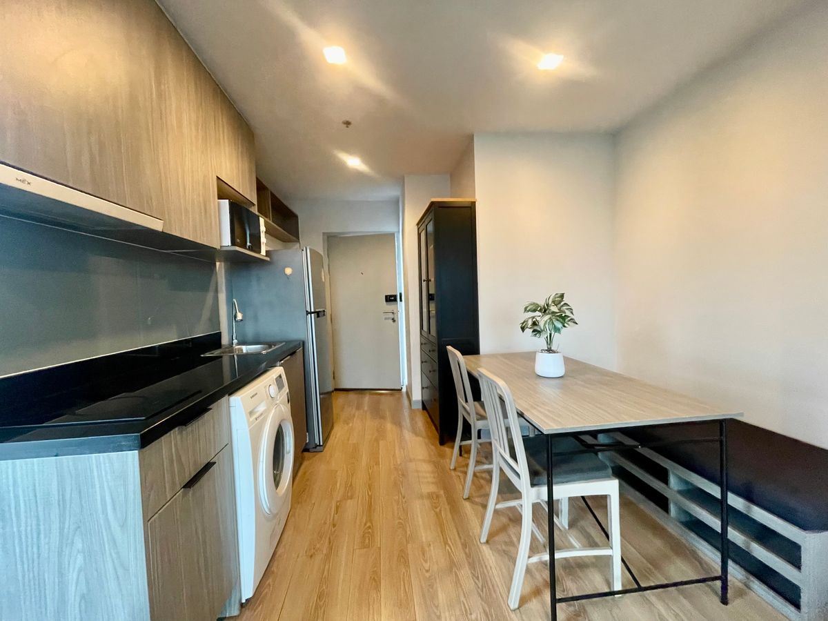 For RentCondoLadprao, Central Ladprao : 🔥 Urgent 🔥 Ready to move in The real room is very beautiful. There are many rooms.