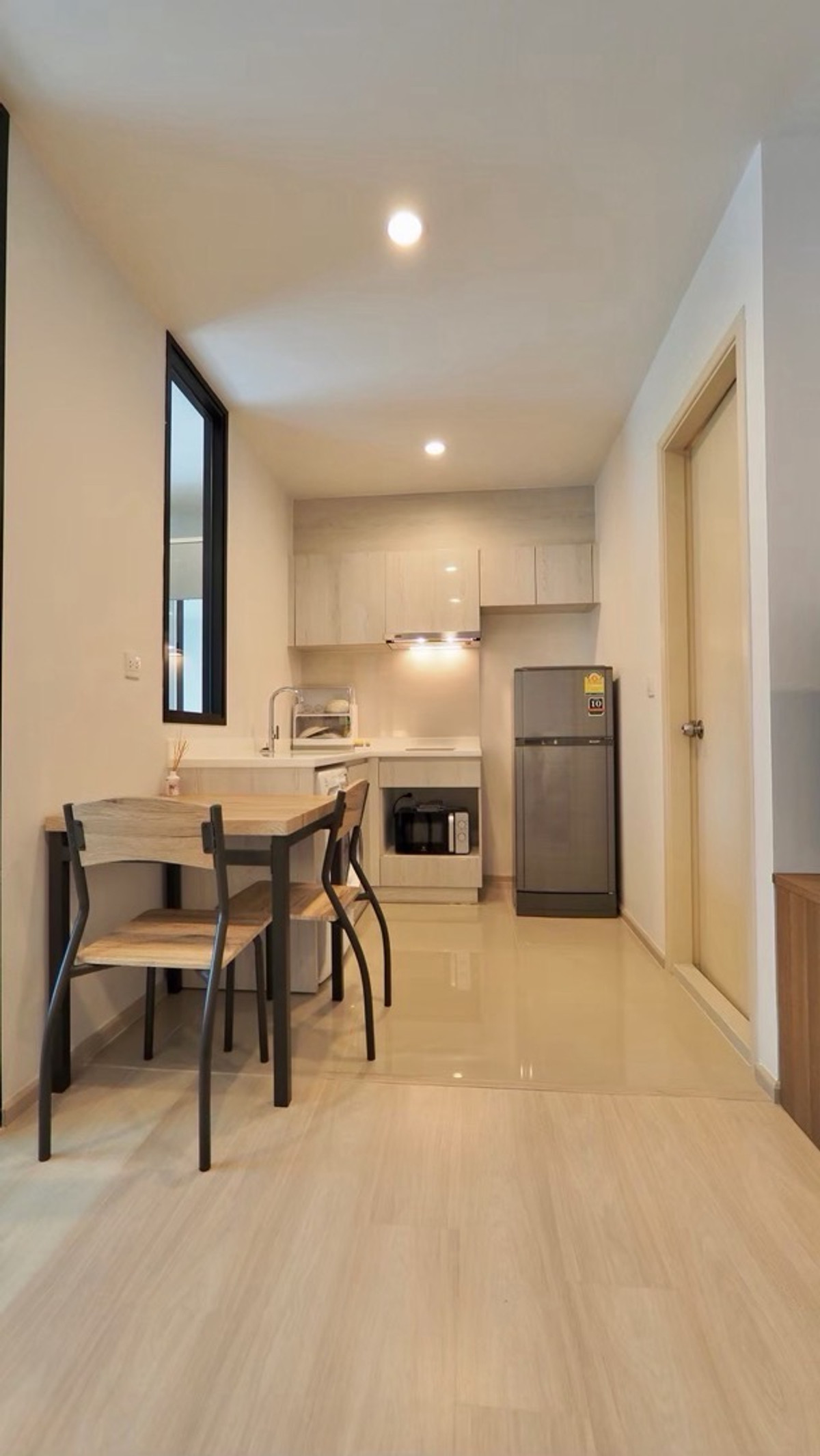 ให้เช่าคอนโดพระราม 9 เพชรบุรีตัดใหม่ RCA : 🌈พร้อมอยู่🌸🌸Life Asoke🚇MRT เพชรบุรี 0 เมตร🍀🍀1 Bed 35 ตรม•⛔️⛔️NOT CO-AGENT⛔️⛔️