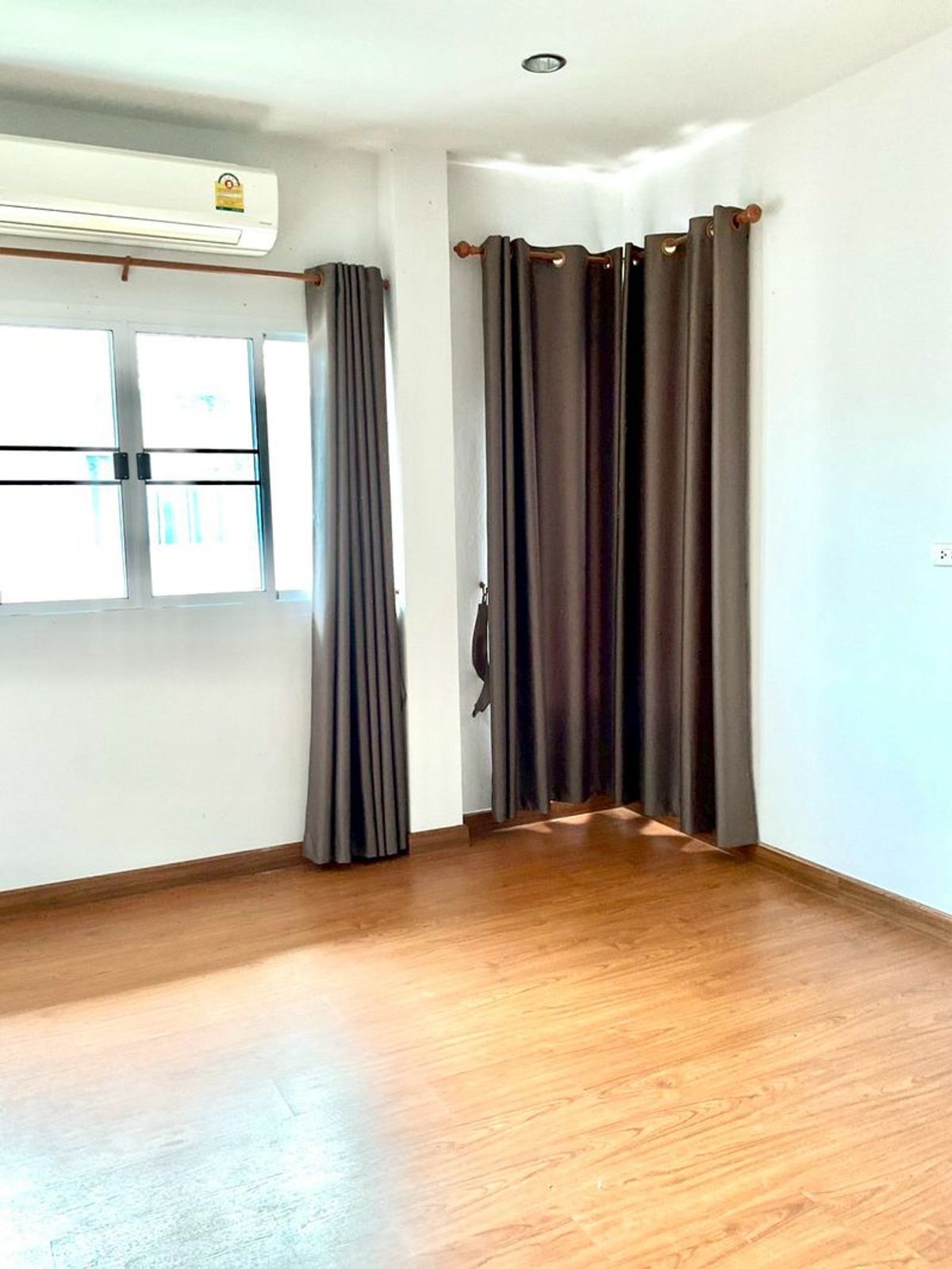 For SaleHouseRayong : 2 -story house for sale, Malin Village, 93 square wah behind the corner, 3 bedrooms, Thapma Subdistrict, Mueang Rayong District, Rayong Province