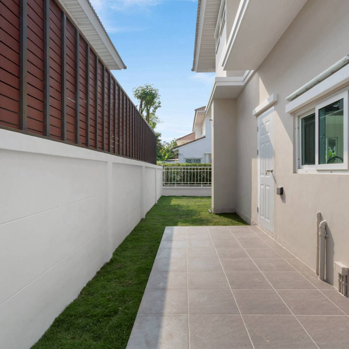 For SaleHouseRama5, Ratchapruek, Bangkruai : For Sale House , Perfect place Ratchaphruek , wide frontage , newly renovated , Bang Rak Noi , Mueang Nonthaburi , Nonthaburi , CX-142905 (S)