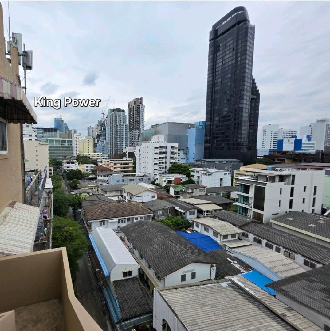 For SaleHotel&Apartment BusinessRatchathewi,Phayathai : 🎉RARE INVESTMENT OPPORTUNITY• 8-Storey Apartment with 125 Rooms Full 100% in Rangnam Alley (Victory Monument Area)📞0994152664