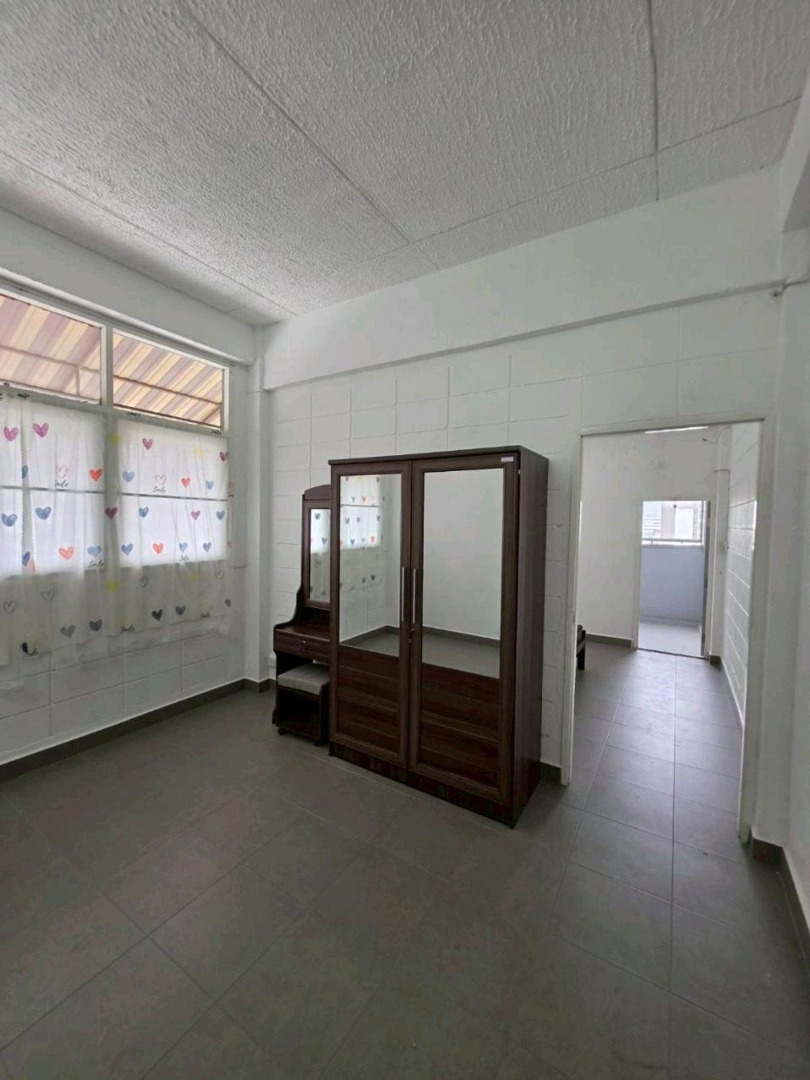 For SaleHotel&Apartment BusinessRatchathewi,Phayathai : 🎉RARE INVESTMENT OPPORTUNITY• 8-Storey Apartment with 125 Rooms Full 100% in Rangnam Alley (Victory Monument Area)📞0994152664