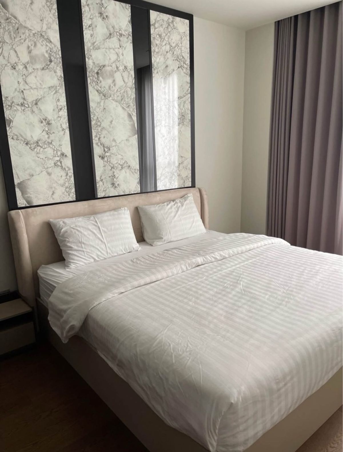 ให้เช่าคอนโดสุขุมวิท อโศก ทองหล่อ : For Rent : Ideo Q Sukhumvit 36 (BTS Thong Lo – 300 meters)
( 54 Sqm , 12th floor ) 
