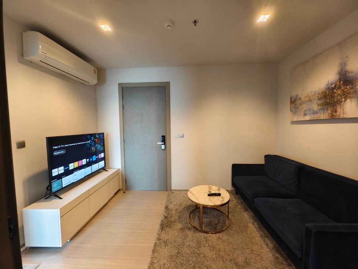 ให้เช่าคอนโดพระราม 9 เพชรบุรีตัดใหม่ RCA : *FOR RENT* Life Asoke-Rama9 perfect unit & nice decoration near MRT Rama9