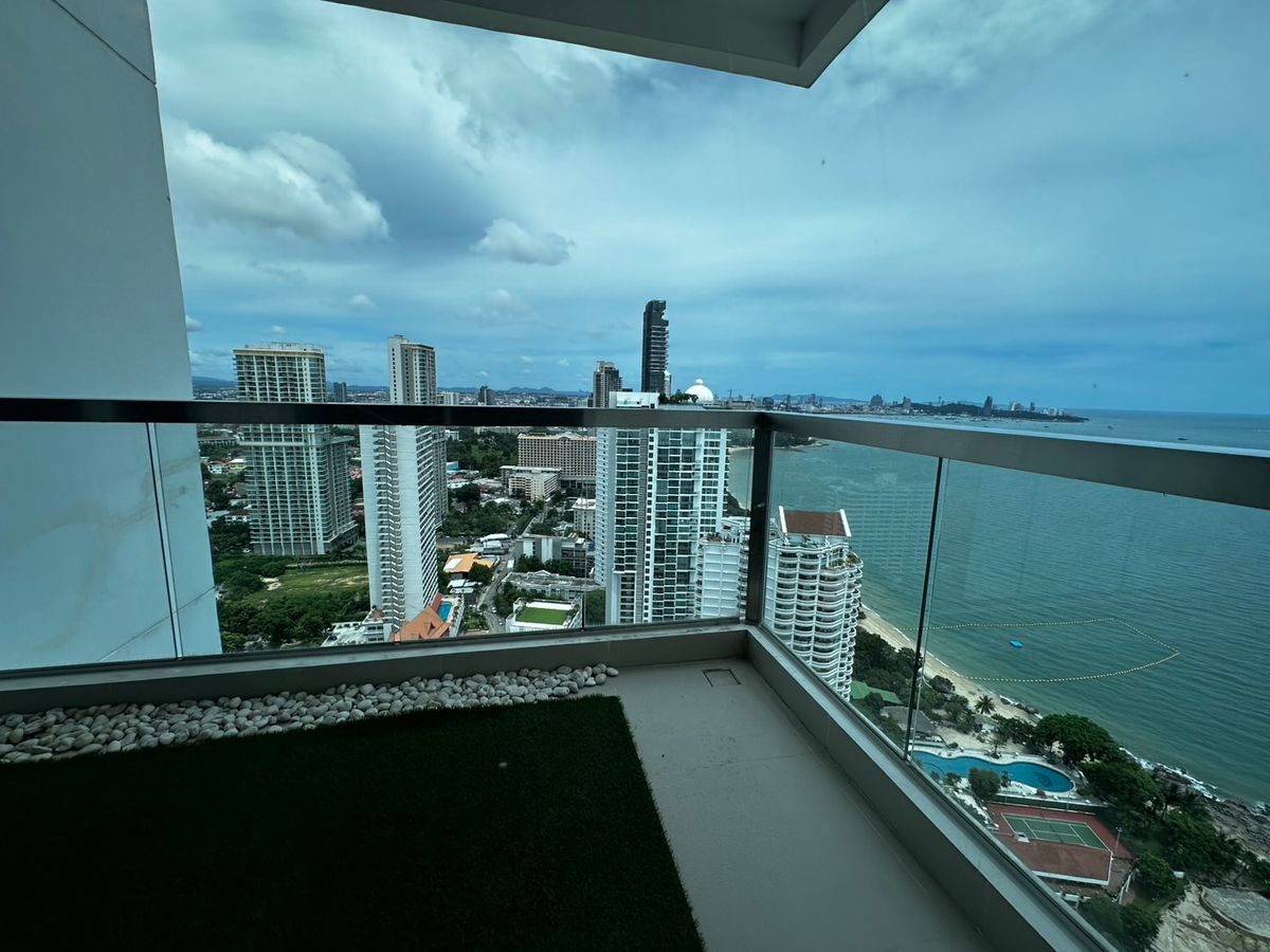 ให้เช่าคอนโดพัทยา บางแสน ชลบุรี สัตหีบ : ให้เช่าคอนโด The Palm Wongamat Beach Front พัทยา 2 ห้องนอน 2 ห้องน้ำ ชั้นสูง (S03-2077)