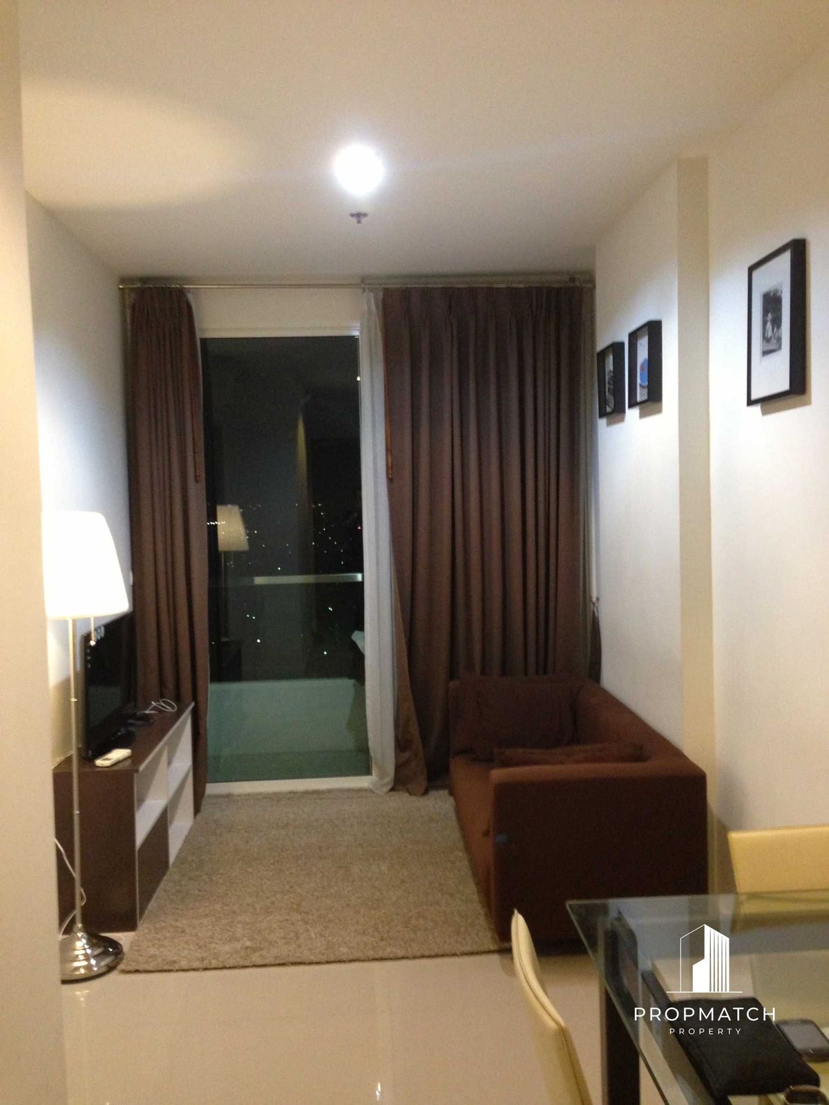 ให้เช่าคอนโดสะพานควาย จตุจักร : ✨Flash Deal ✨IDEO MIX Phaholyothin( 1Bed 1Bath 38SQM.) แต่งครบพร้อมอยู่ !! เพียง 18,000บาทต่อเดือน Tel.0981315848 @propmatch