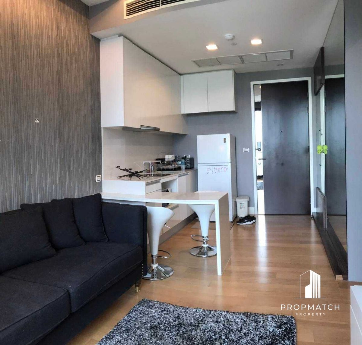 ให้เช่าคอนโดลาดพร้าว เซ็นทรัลลาดพร้าว : ✨Flash Deal ✨EQUINOX Phahon - Vibha( 1Bed 1Bath 40SQM.) แต่งครบพร้อมอยู่ !! เพียง20,000 บาทต่อเดือน Tel.0981315848 @propmatch