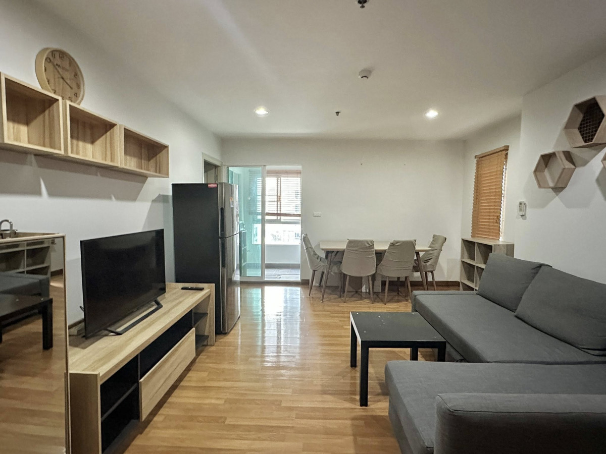 ขายคอนโดบางซื่อ วงศ์สว่าง เตาปูน : ขายคอนโด   รีเจ้นท์โฮม บางซ่อน ห้องมุม MRT-บางซ่อน บางซื่อ เขต บางซื่อ กรุงเทพ CX-150275