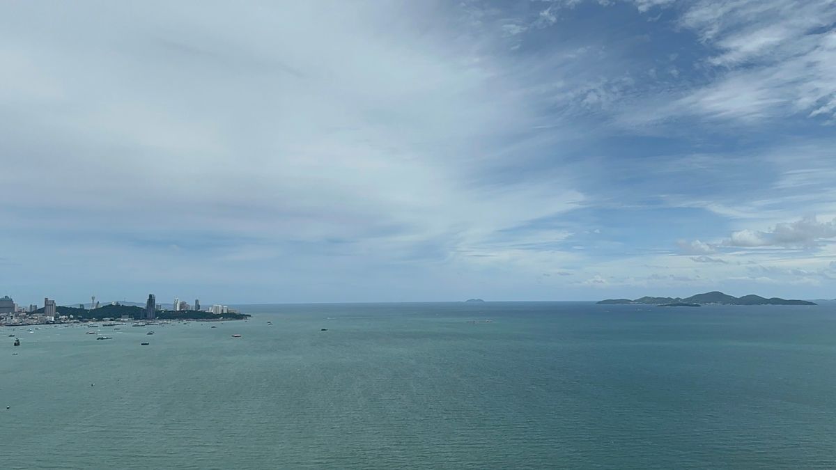 ให้เช่าคอนโดพัทยา บางแสน ชลบุรี สัตหีบ : ให้เช่าคอนโด The Palm Wongamat Beach Front พัทยา 2 ห้องนอน 2 ห้องน้ำ ชั้นสูง (S03-2077)