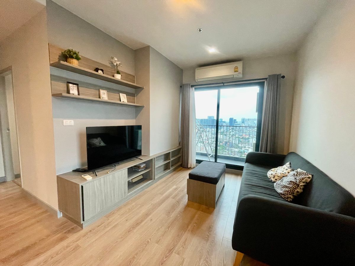 For RentCondoLadprao, Central Ladprao : 🔥 Urgent 🔥 Ready to move in The real room is very beautiful. There are many rooms.