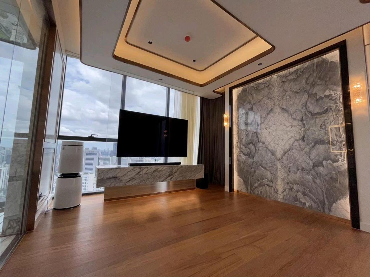 CondoRama9, Petchburi, RCA : 📌For RENT & SALE Rental and Sale | The ESSE at Singha Complex Penthouse - 3B (244 SQM) 500,000 THB / Month / 129MB