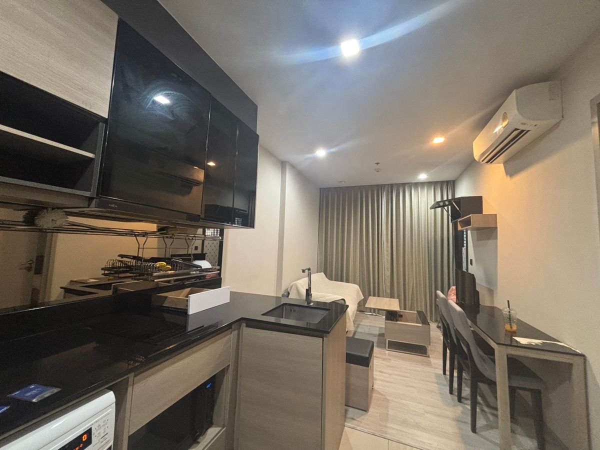 ให้เช่าคอนโดพระราม 9 เพชรบุรีตัดใหม่ RCA : 🏢 The Line Asoke Ratchada 🛏️ห้องสวย ✨มีหลายห้อง 🌐 ทำเลดี📍ชั้นสูง 🌤️วิวสวย 🛋️เฟอร์นิเจอร์ครบ 📺เครื่องใช้ไฟฟ้าครบ (ราคาพิเศษ)