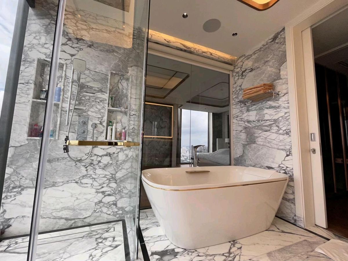 CondoRama9, Petchburi, RCA : 📌For RENT & SALE Rental and Sale | The ESSE at Singha Complex Penthouse - 3B (244 SQM) 500,000 THB / Month / 129MB