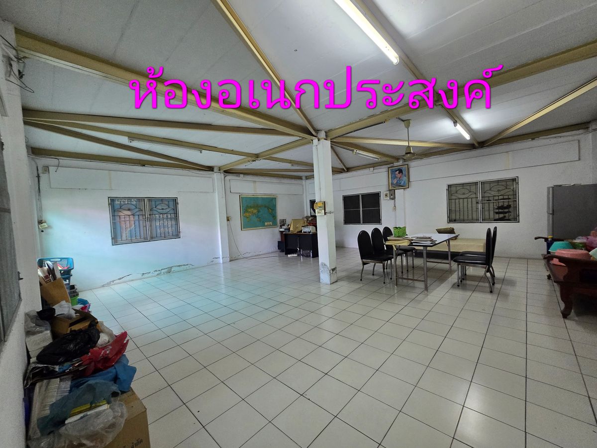 For SaleLandWongwianyai, Charoennakor : 5 plots of land for sale 436.6 sq.w. offers buildings and houses Soi Charoen Nakhon 48