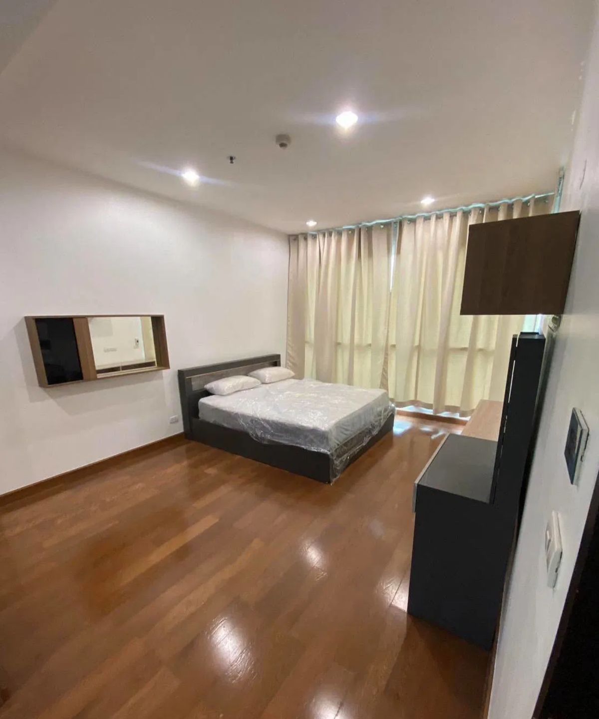 ให้เช่าคอนโดวิทยุ ชิดลม หลังสวน : The Address Chidlom Eng 中 日 Please add LINE ID @806qphgn o8415o5483