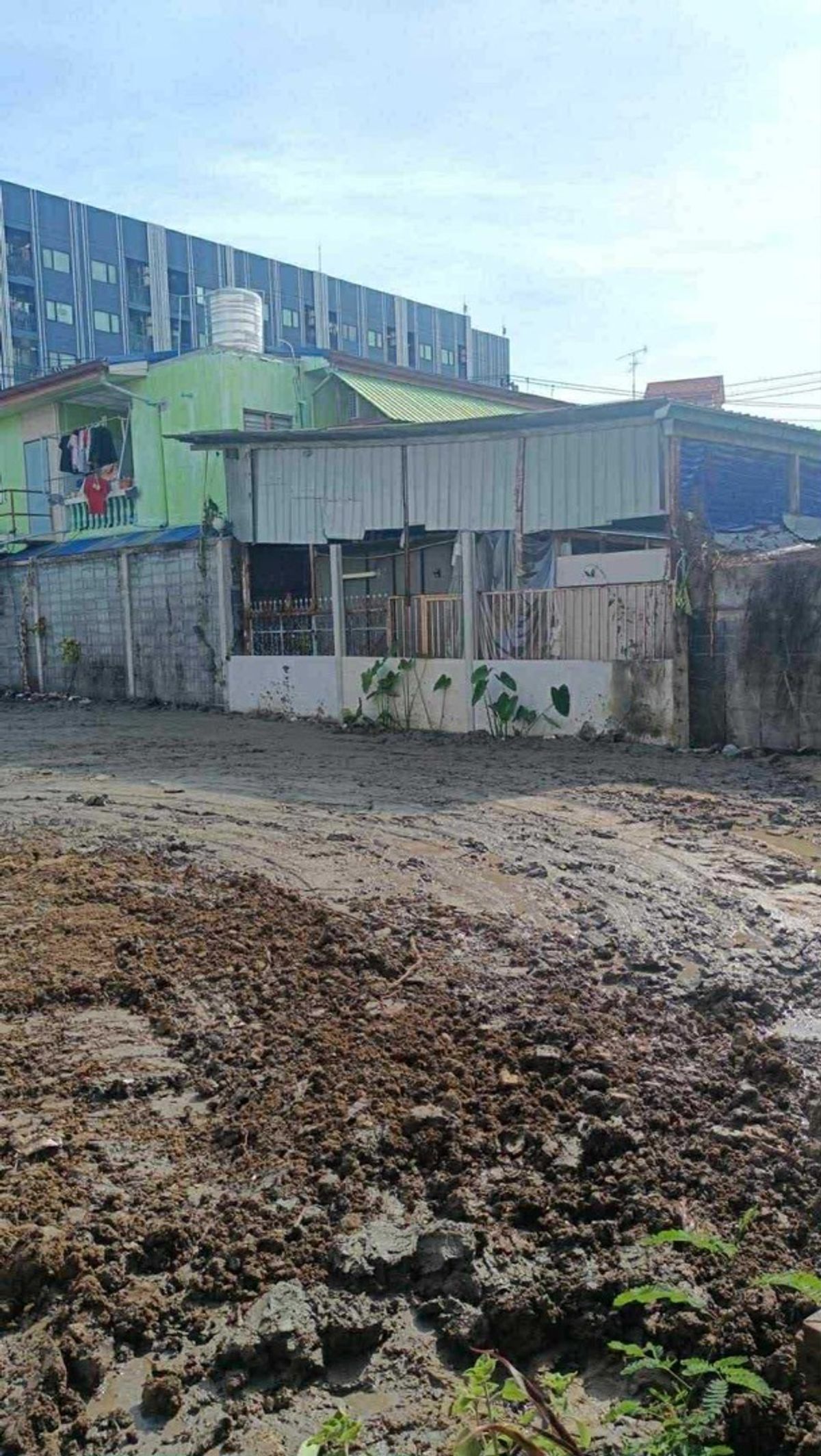 ให้เช่าร้านค้า/ตลาดนัดโชคชัย4 ลาดพร้าว71 : ปล่อยเช่า พื้นที่ทำธุรกิจ ร้านอาหาร กาแฟ เบเกอรี่ อาหารตามสั่ง ครัวกลาง ถนนสังคมสงเคราะห์ ปากซอย 26 แหล่ง ร้านอาหาร คาเฟ่ และที่พักอาศัย