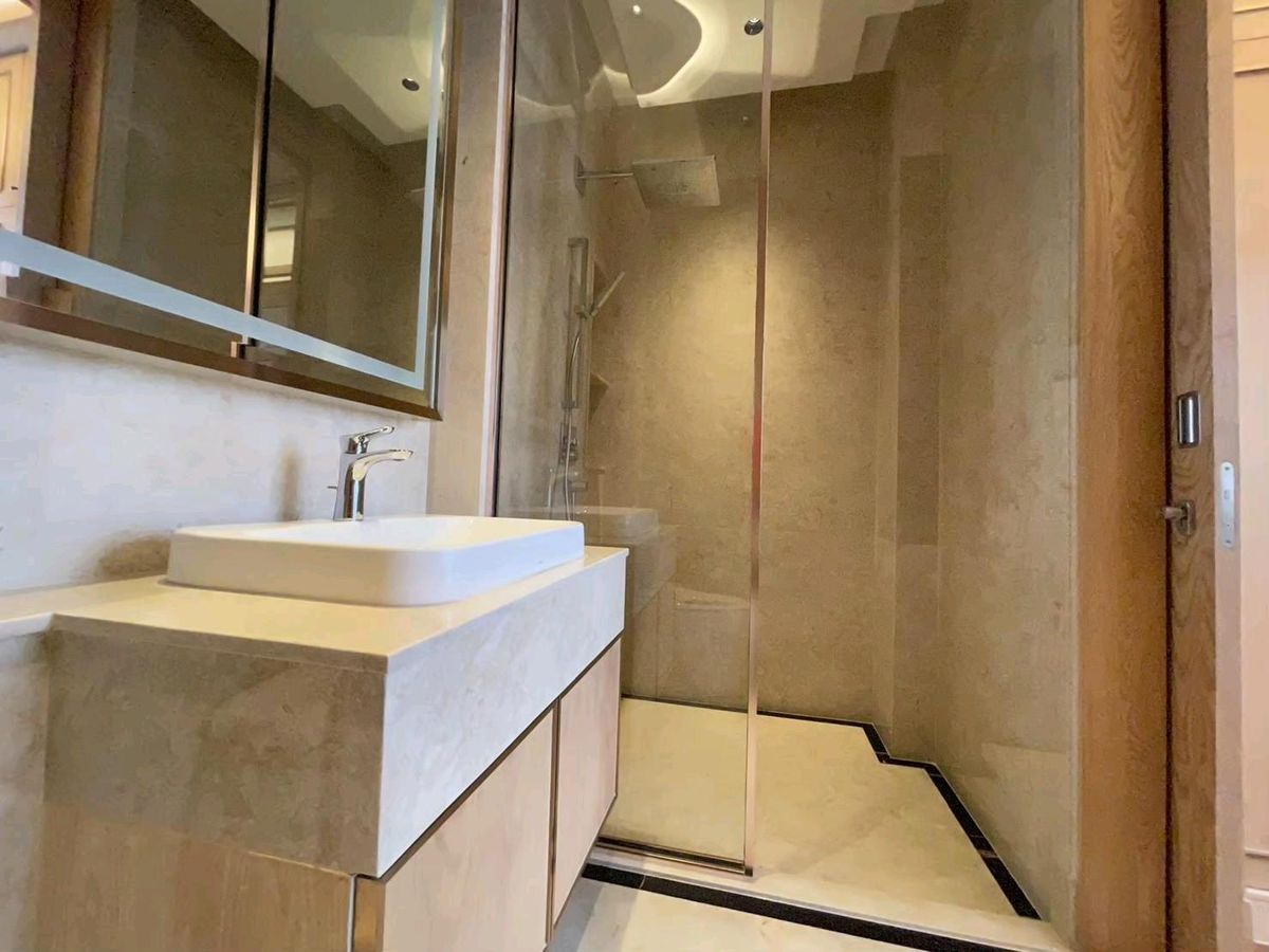 CondoRama9, Petchburi, RCA : 📌For RENT & SALE Rental and Sale | The ESSE at Singha Complex Penthouse - 3B (244 SQM) 500,000 THB / Month / 129MB