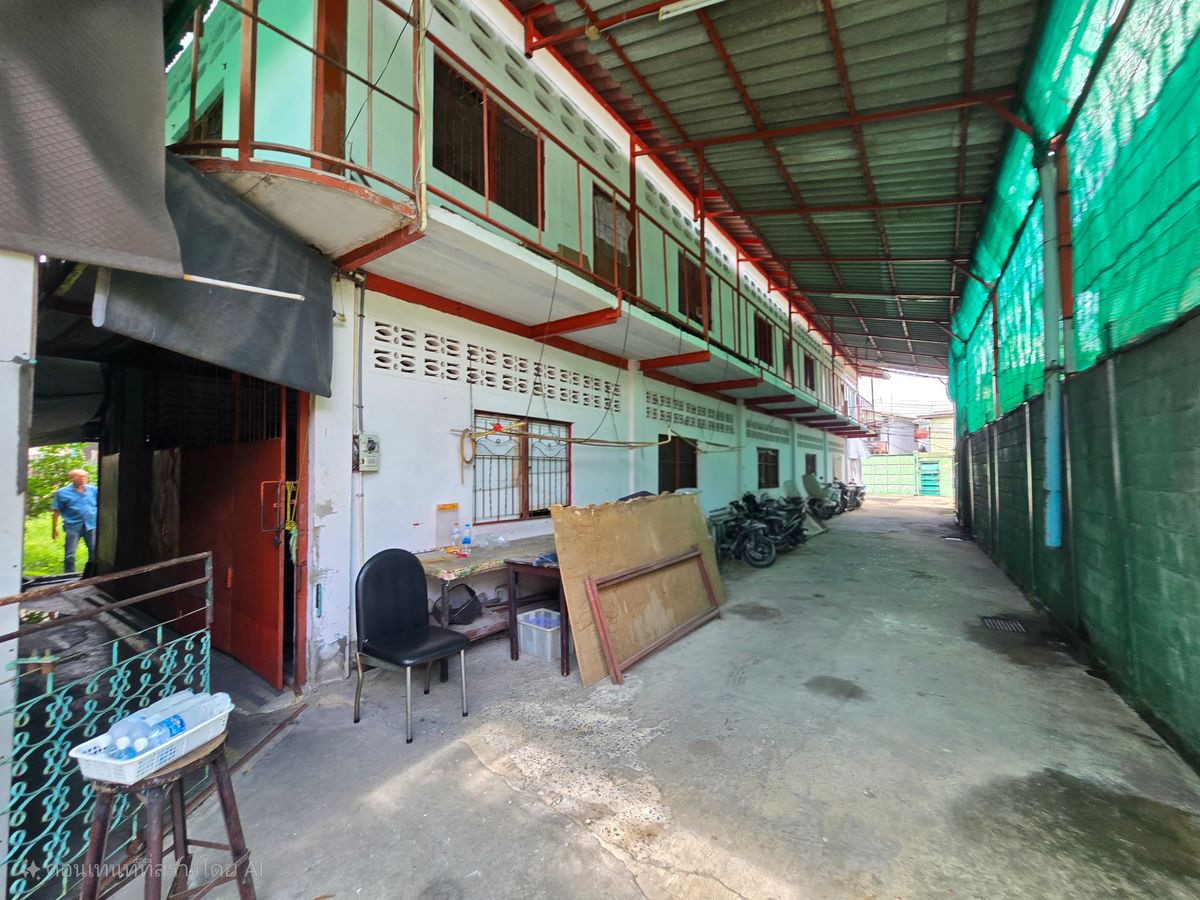 For SaleLandWongwianyai, Charoennakor : 5 plots of land for sale 436.6 sq.w. offers buildings and houses Soi Charoen Nakhon 48