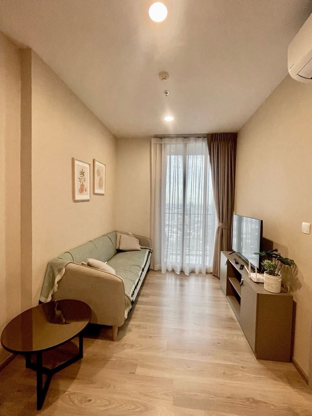 ให้เช่าคอนโดสุขุมวิท อโศก ทองหล่อ : OKA HAUS big size & high floor with Special price ‼️