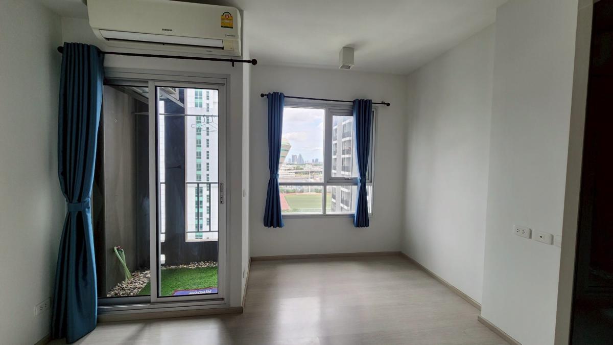 ขายคอนโดบางซื่อ วงศ์สว่าง เตาปูน : 🔥ขายด่วนๆ ราคาต่อรองกันได้ 🔥 คอนโด แชปเตอร์วัน ชายน์ บางโพ ขนาด 22.48 ตร.ม. ชั้น 12 ใกล้ลิฟท์ เดินทางสะดวกมาก มี 7-11 ในโครงการ อยู่ใกล้โรงเรียนโยธินบูรณะ / ห้างเกต์เวย์ บางซื่อ / MRT บางโพ / รพ. บางโพเพียง 600 เมตร