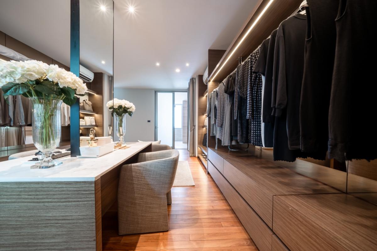 For SaleHouseBangna, Bearing, Lasalle : 🔥Beautiful house in a prime location🔥Nirvana Beyond Bangna (Type Mind) 3-storey detached house, decorated in Nature Modern style, spacious, comfortable and private, near the community and Suvarnabhumi Airport.