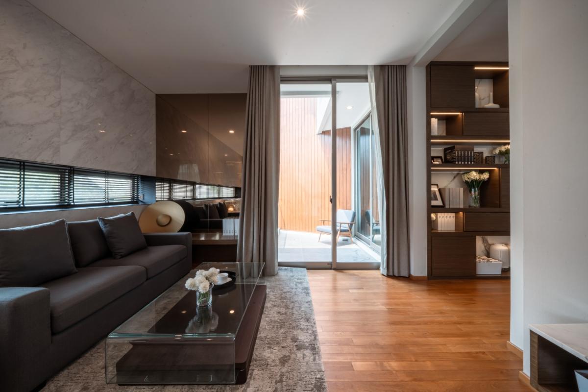 For SaleHouseBangna, Bearing, Lasalle : 🔥Beautiful house in a prime location🔥Nirvana Beyond Bangna (Type Mind) 3-storey detached house, decorated in Nature Modern style, spacious, comfortable and private, near the community and Suvarnabhumi Airport.