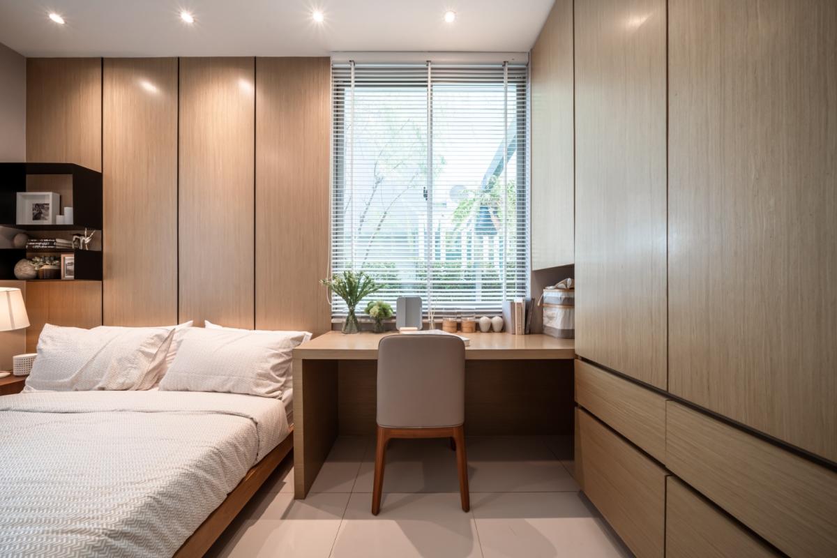 For SaleHouseBangna, Bearing, Lasalle : 🔥Beautiful house in a prime location🔥Nirvana Beyond Bangna (Type Mind) 3-storey detached house, decorated in Nature Modern style, spacious, comfortable and private, near the community and Suvarnabhumi Airport.