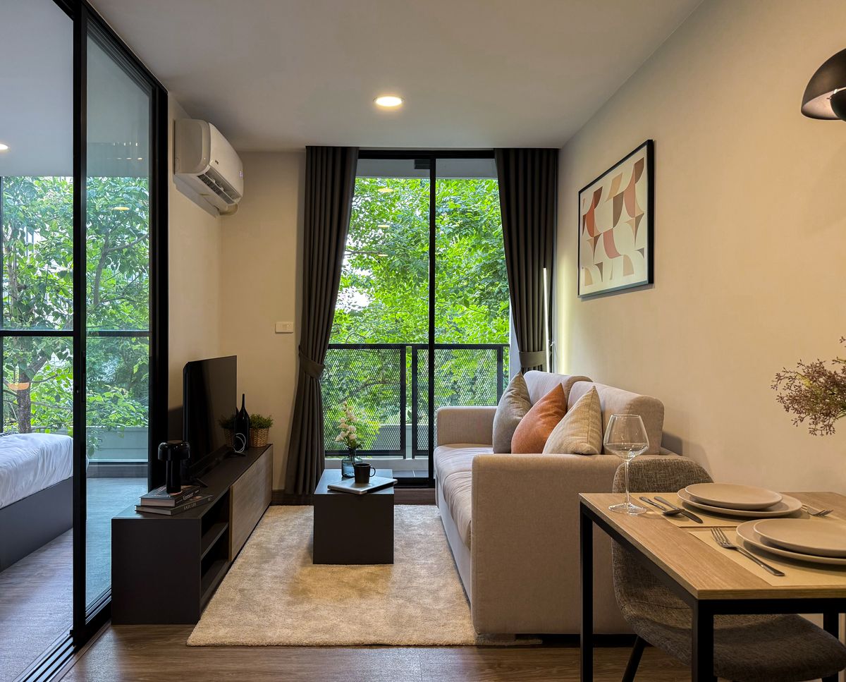 ให้เช่าคอนโดวงเวียนใหญ่ เจริญนคร : FLEXI-Sathon-Charoen-Nakhon  | Short-Term Rental | บริการครบครัน 🛏️ | ขนาด 32 ตร.ม. | ใจกลางสาทร