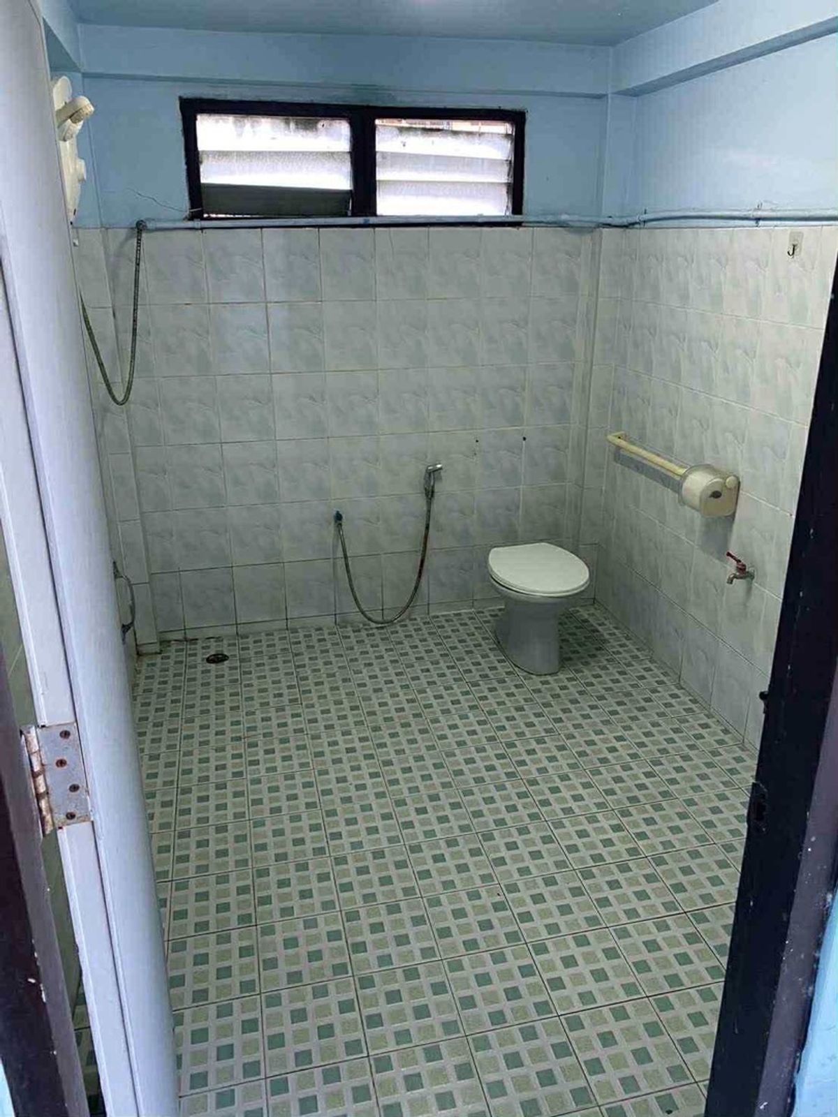 ให้เช่าร้านค้า/ตลาดนัดโชคชัย4 ลาดพร้าว71 : ปล่อยเช่า พื้นที่ทำธุรกิจ ร้านอาหาร กาแฟ เบเกอรี่ อาหารตามสั่ง ครัวกลาง ถนนสังคมสงเคราะห์ ปากซอย 26 แหล่ง ร้านอาหาร คาเฟ่ และที่พักอาศัย