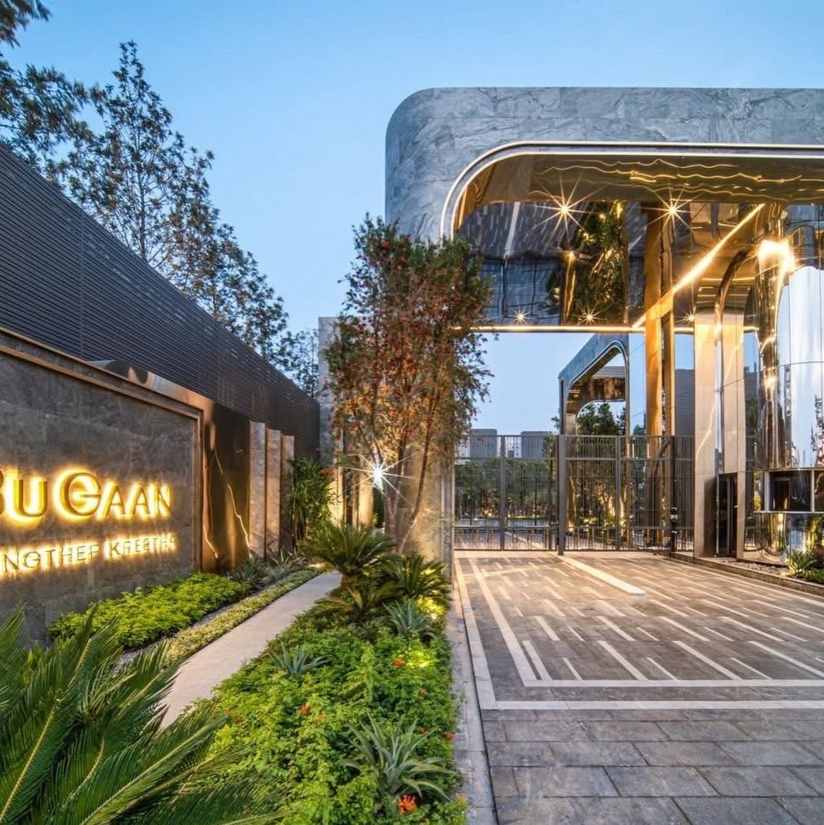 For SaleHousePattanakan, Srinakarin : Urgent sale, Bugaan Krungthep - Kreetha Luxury Residence, a sample house with Direct price from the project Appointment only