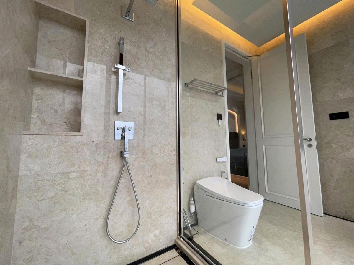 CondoRama9, Petchburi, RCA : 📌For RENT & SALE Rental and Sale | The ESSE at Singha Complex Penthouse - 3B (244 SQM) 500,000 THB / Month / 129MB