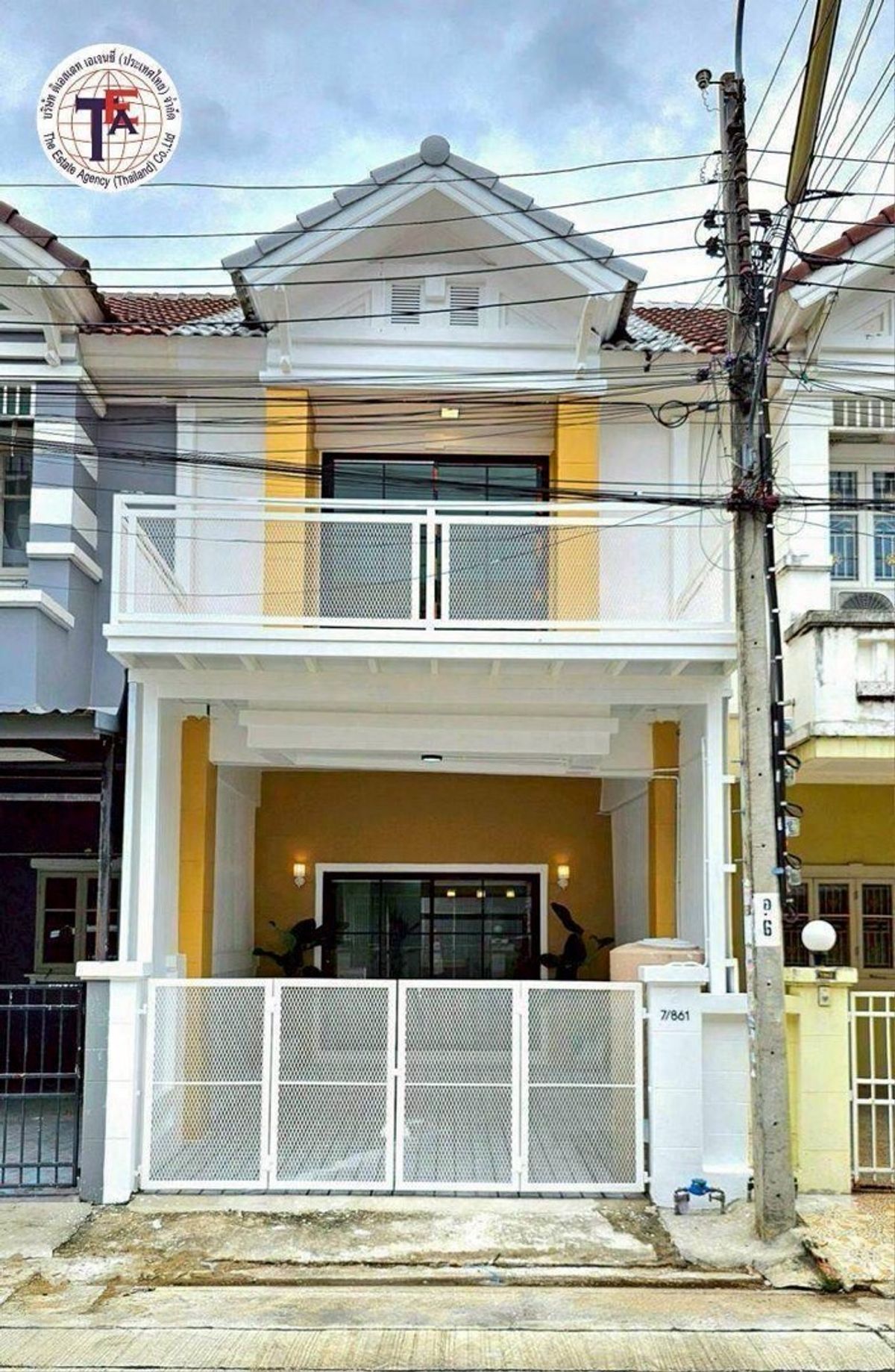 ขายทาวน์โฮมนนทบุรี บางใหญ่ บางบัวทอง : ขายบ้านทาวน์เฮ้าส์ 2 ชั้น หมู่บ้านปิยวรารมย์ เฟส3 ทวีวัฒนา ห้างสรรพสินค้าเซ็นทรัลเวสต์เกต Bic C โรงพยาบาลไทรน้อย โรงเรียนพระแม่สกลสงเคราะห์ โรงเรียนไทรน้อย โรงเรียนสารสาสน์วิเทศบางบัวทอง 