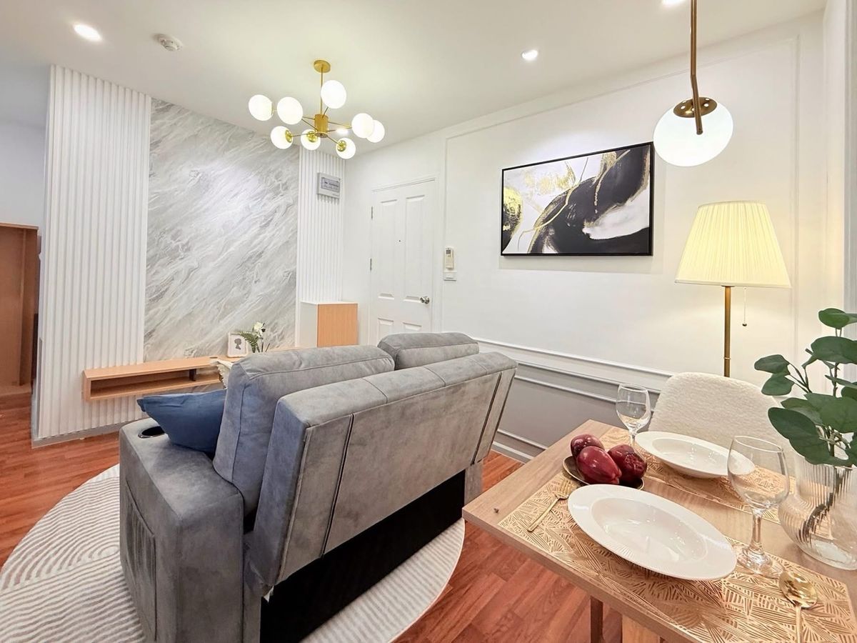 ขายคอนโดลาดพร้าว เซ็นทรัลลาดพร้าว : 🌻คอนโด ยู วิภา – ลาดพร้าว  แถมรีโนเวทให้ฟรีตกแต่งครบพร้อมอยู่ เฟอร์ครบ พร้อมอยู่  