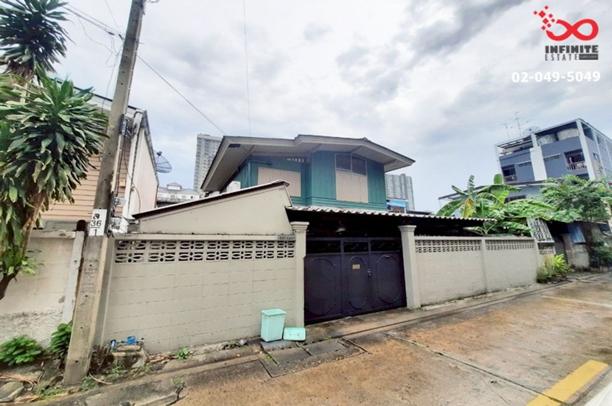 For SaleHouseWongwianyai, Charoennakor : 2 storey detached house for sale, 36 sq. Wah, Charoen Nakhon Road, Soi Charoen Nakhon 14