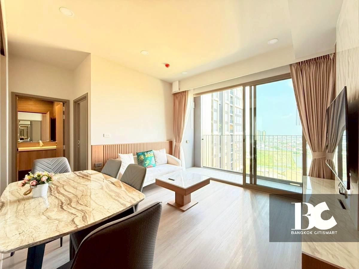 ให้เช่าคอนโดบางนา แบริ่ง ลาซาล : ⚜️ Best Price for rent 2 bedrooms at Whizdom The Forestias ⚜️