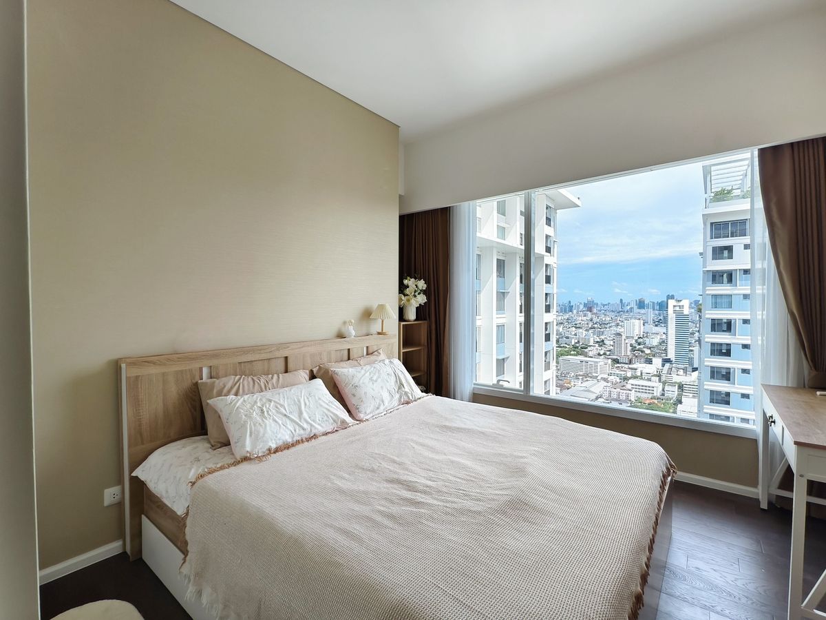 ให้เช่าคอนโดลาดพร้าว เซ็นทรัลลาดพร้าว : เช่า RR463 The Saint Residences 2ห้องนอน 2ห้องน้ำ ห้องสวย เฟอร์นิเจอร์ครบ ใกล้รถไฟฟ้า BTS ห้าแยกลาดพร้าว พร้อมเข้าอยู่วันที่ 03/08/2025
