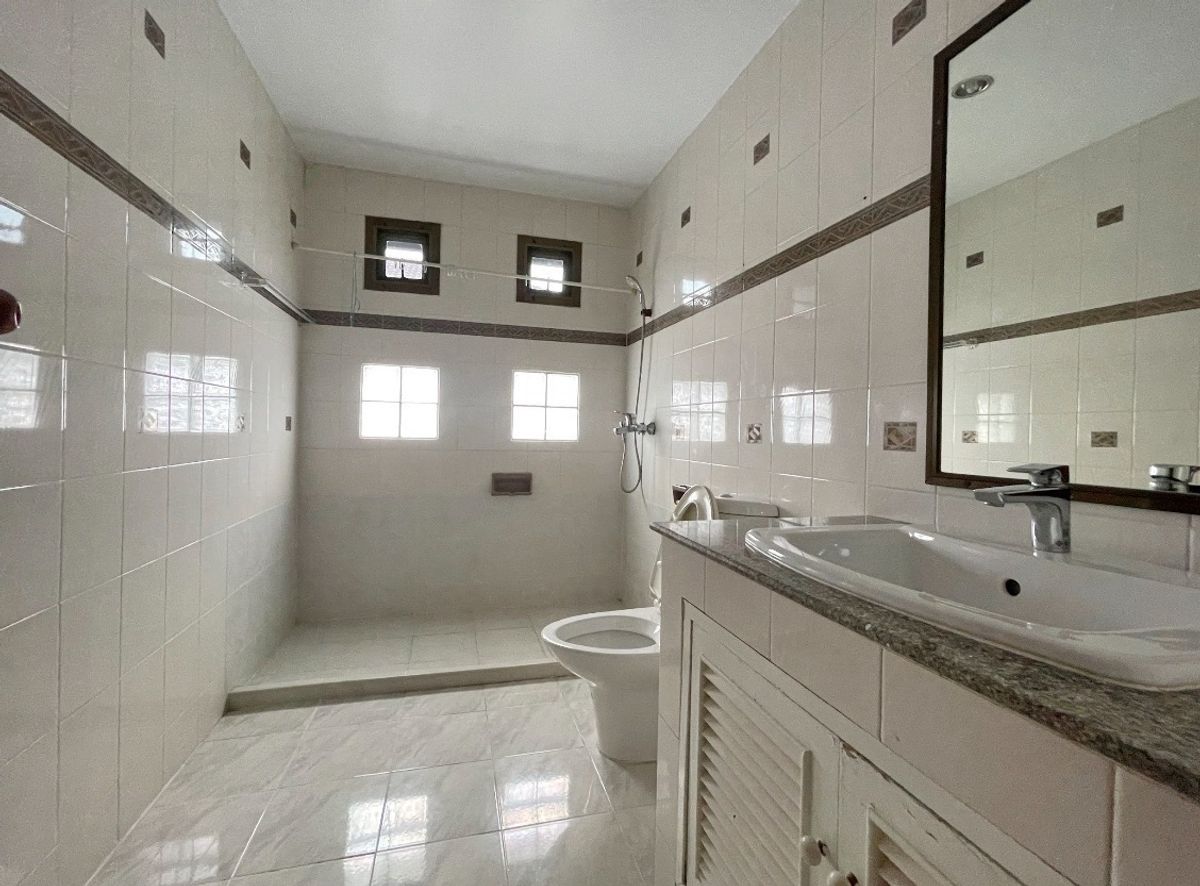 ให้เช่าบ้านพระราม 9 เพชรบุรีตัดใหม่ RCA : Single House for Rent Soi Soonvijai Thonglor / RCA / RAMA 9 / Sukhumvit Nearby NIST-BISB-BPS-EIS-AIS-ISB-MISB-RIS-RBIS-RAIS-KPIS International School