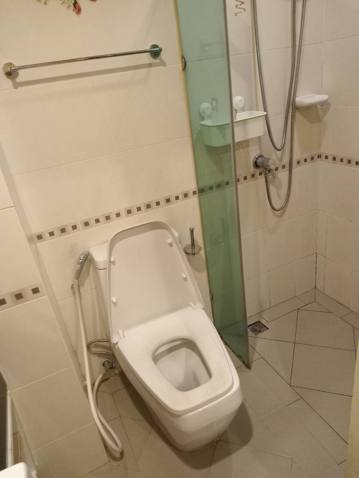 ให้เช่าคอนโดปิ่นเกล้า จรัญสนิทวงศ์ :  ให้เช่าคอนโด 88เดอะเทอมินอล สิรินธร-ปิ่นเกล้า 30.31ตรม. ชั้น 10 เฟอร์นิเจอร์ครบ หิ้วกระเป๋าเข้าอยู่ได้เลย วิวสระว่ายน้ำ