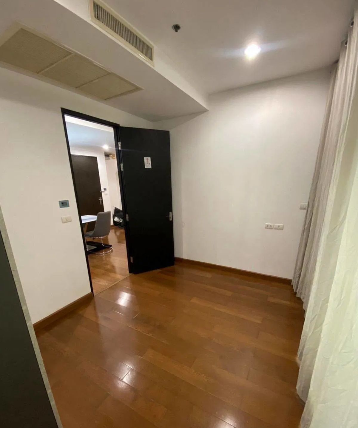 ให้เช่าคอนโดวิทยุ ชิดลม หลังสวน : The Address Chidlom Eng 中 日 Please add LINE ID @806qphgn o8415o5483